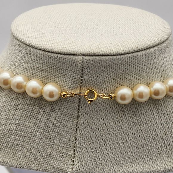 Japan Faux Pearl & Black Floral Painted Lacquered Square Bead 28" Necklace - Picture 6 of 8